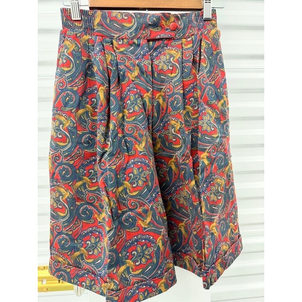 Vintage Fashion Lites Paisley Print High-Waisted Shorts